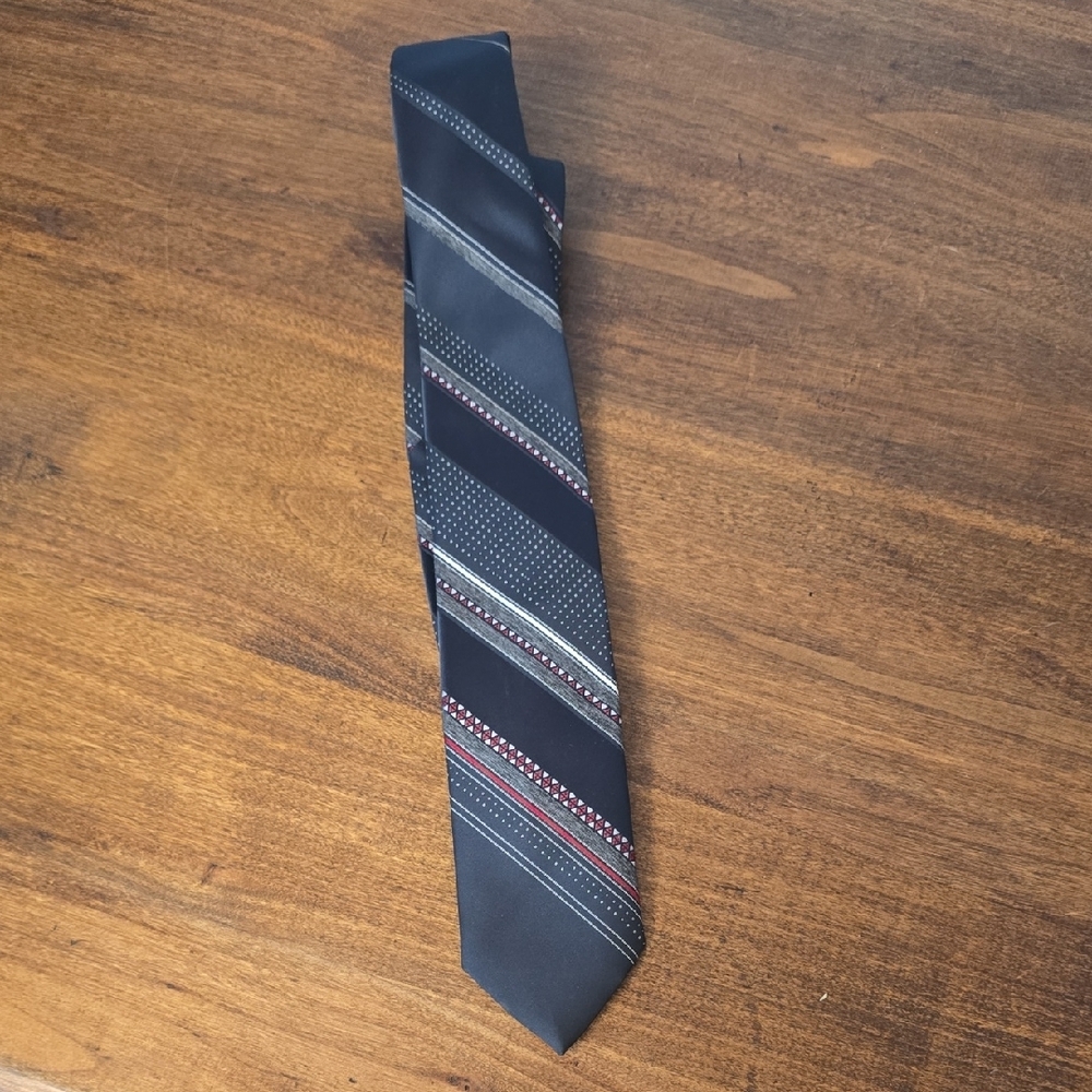 JCPenney Black and Gray Striped Tie Modern Slim Design